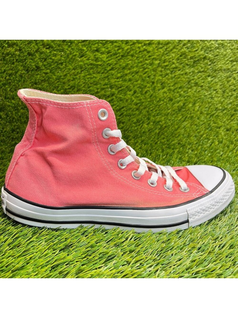 Converse Chuck Taylor All Star High Womens Size 8.5 Pink Athletic Shoes Sneakers